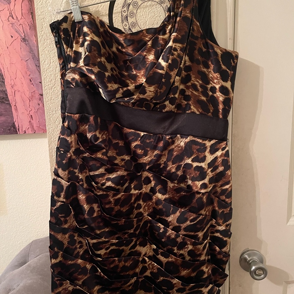 Snap Plus Size Womens zipper sides animal print cold shoulder dress size 16W pre - Picture 11 of 14